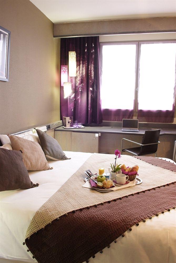 Hotel Gratte-Ciel Ariana Villeurbanne Exterior photo